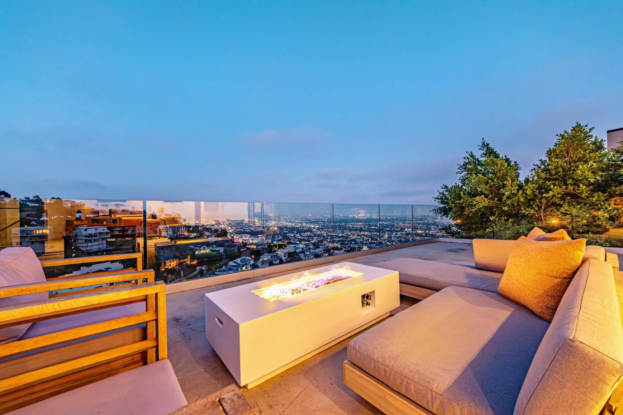 Elevate La - House With Infinity Pool Villa *